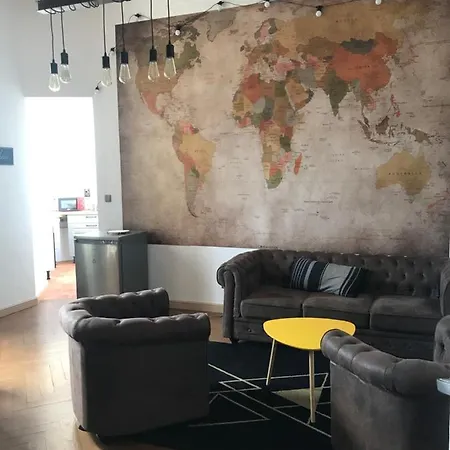 La Vie De Chateau Apartment *